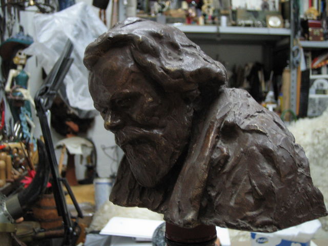 Dr Daniel Manzano